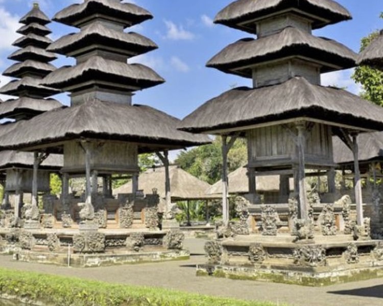 Sunset Tanah Lot Temple with Taman Ayun Temple ( Private Tours )