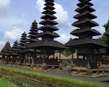 Sunset Tanah Lot Temple with Taman Ayun Temple ( Private Tours )