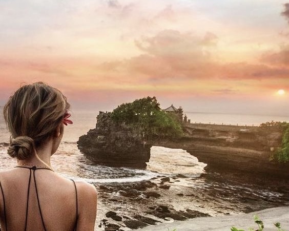Sunset Tanah Lot Temple with Taman Ayun Temple ( Private Tours )