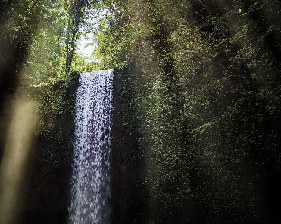 Best Bali Eastern Waterfalls : Tukad Cepung, Tibumana, Kanto Lampo