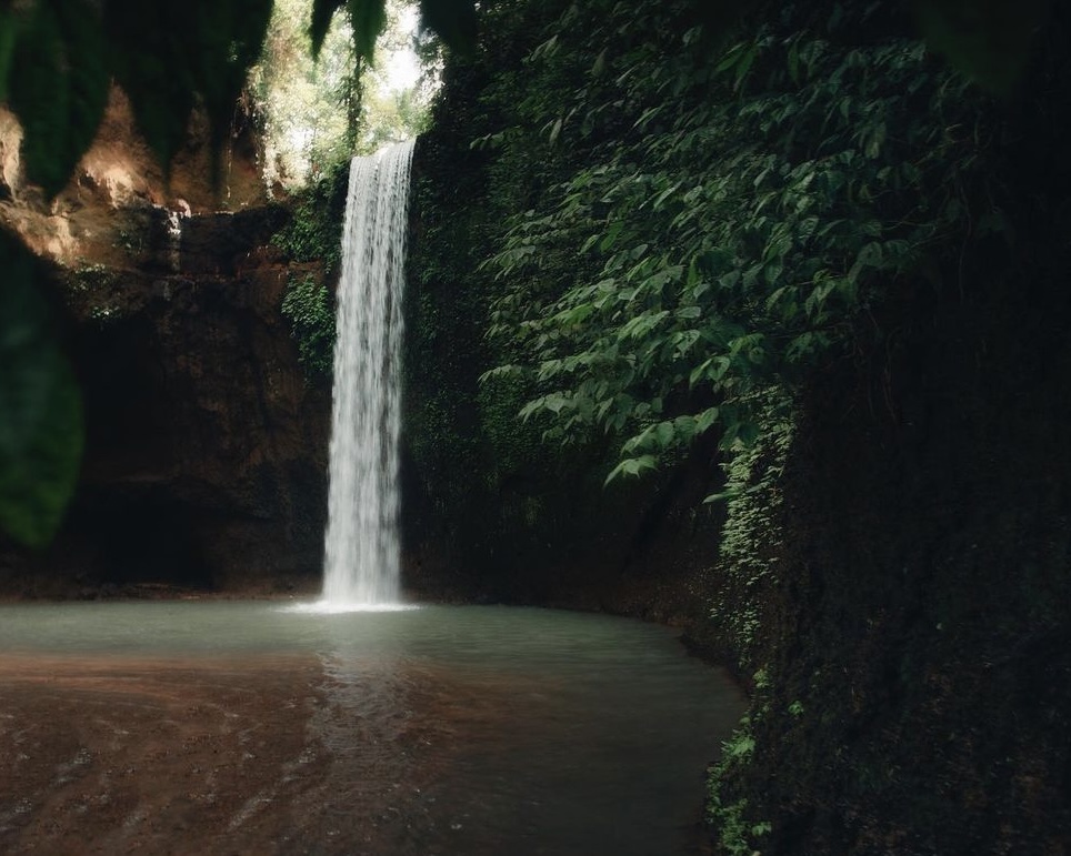 Best Bali Eastern Waterfalls : Tukad Cepung, Tibumana, Kanto Lampo
