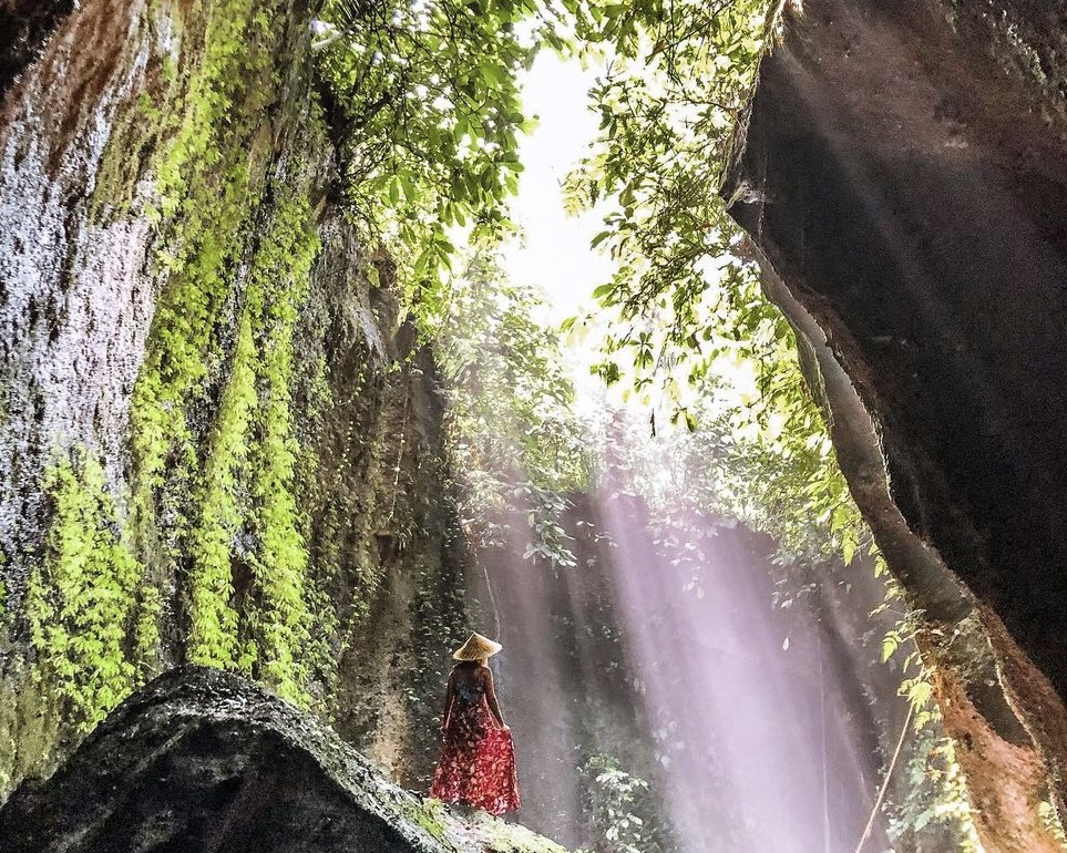 Best Bali Eastern Waterfalls : Tukad Cepung, Tibumana, Kanto Lampo